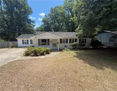 1181 Torrey Dr, Fayetteville, NC 28301
