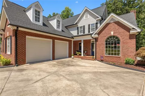 3322 Windmere Dr, Sanford, NC 27330
