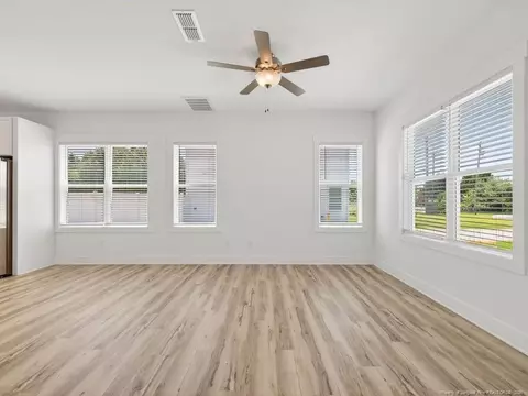 Living - 1021 E Harnett St, Dunn, NC 28334 photo 1 of 4