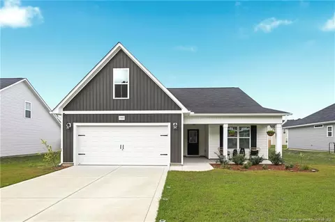1740 Ragsdale Rd, Hope Mills, NC 28348