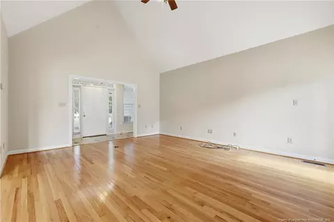 Living - 1118 Warren Rd, Erwin, NC 28339 photo 4 of 9