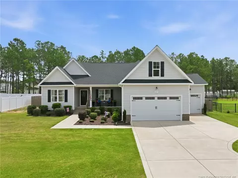 27 Copperhead Ln, Benson, NC 27504 photo 1