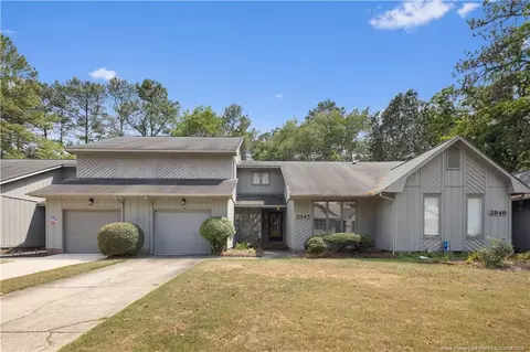 2945 Wedgeview Dr, Fayetteville, NC 28306