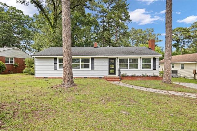 1920 Manteo St, Fayetteville, NC 28303