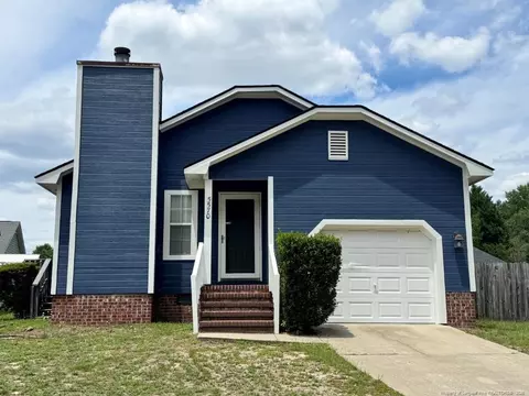 5570 Arapahoe Ct, Fayetteville, NC 28304