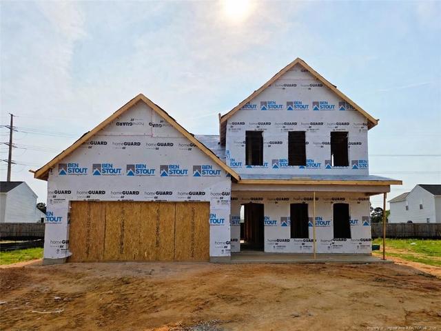 529 Open Range Rd, Spring Lake, NC 28551