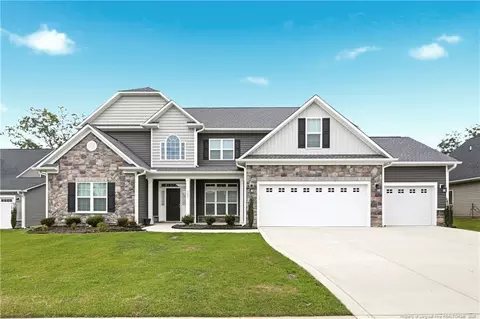 160 Norwich Ct, Raeford, NC 28376