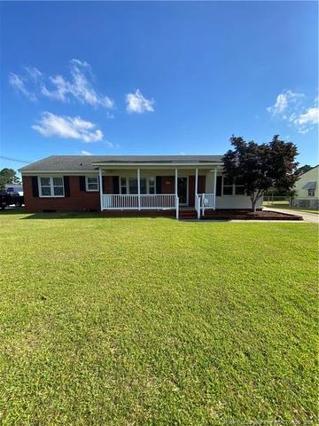509 E 19th St, Lumberton, NC 28358