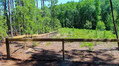202 Englewood Dr, Raeford, NC 28376
