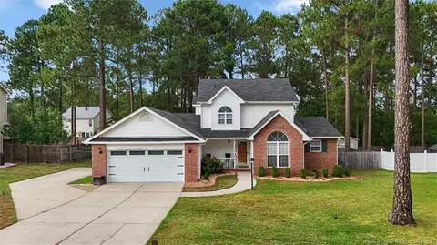 30 Richmond Park Dr, Cameron, NC 28326