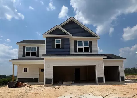 222 Ashley Heights Dr, Aberdeen, NC 28315
