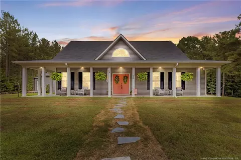 300 Rustic Ln, Sanford, NC 27330