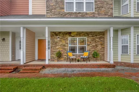 913 Cora Lee Dr, Fayetteville, NC 28303