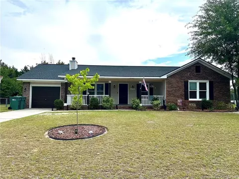 6132 Arabello Rd, Hope Mills, NC 28348