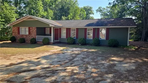 209 S Mcpherson Church Rd, Fayetteville, NC 28303