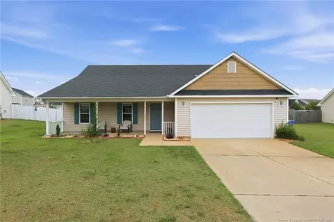 5808 Nessee St, Fayetteville, NC 28314