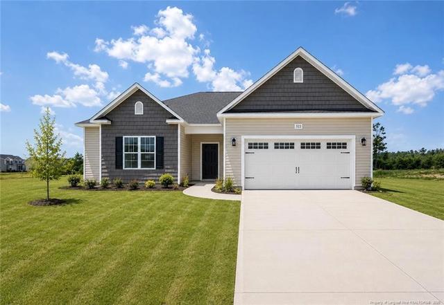 507 Mossy Pond Ct, Fayetteville, NC 28311