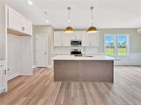 6481 Madelyn Dr, Wade, NC 28395 photo 7