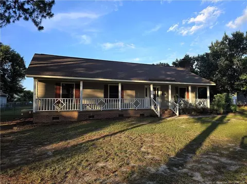 9341 Oat Dr, Laurinburg, NC 28352