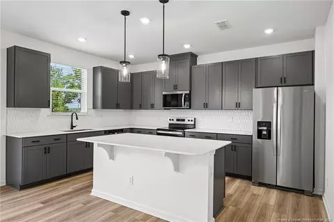 23 Chestnut Oak Ln, Lillington, NC 27546