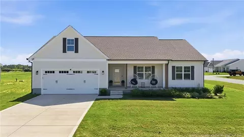 18 Mossy Bridge Ct, Lillington, NC 27546