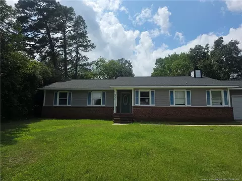932 Brookridge Dr, Fayetteville, NC 28314