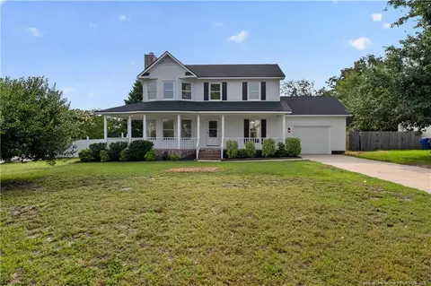 201 Laketree Blvd, Spring Lake, NC 28390
