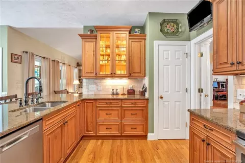 Kitchen - 5 Fur Ct E, Pinehurst, NC 28374 photo 2 of 5