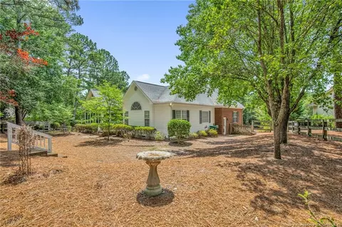 Exterior - 5 Fur Ct E, Pinehurst, NC 28374 photo 6 of 11