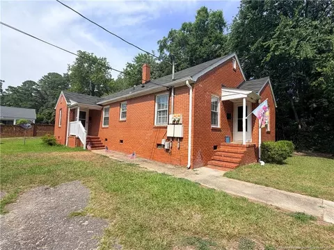 1808 Finnegan St, Fayetteville, NC 28303