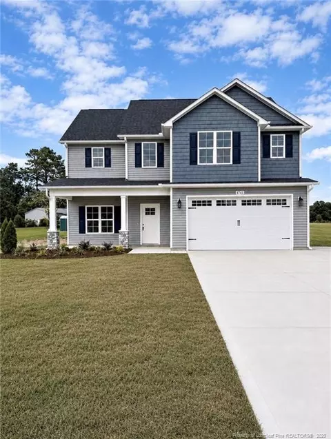 4745 Slew Dr, Hope Mills, NC 28348