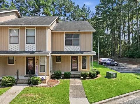 1361 N Forest Dr, Fayetteville, NC 28303
