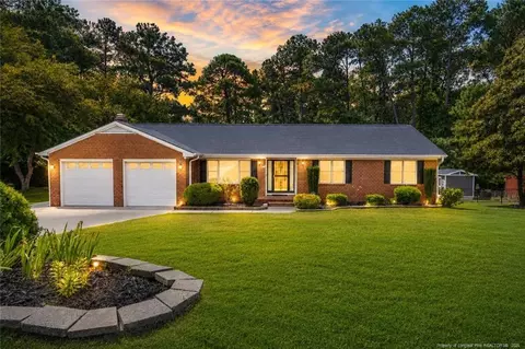 716 Galloway Dr, Fayetteville, NC 28303