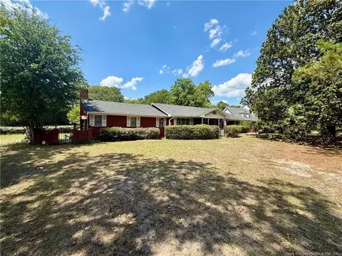 3030 Cumberland Rd, Fayetteville, NC 28306