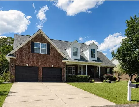 2008 Ashridge Dr, Fayetteville, NC 28304