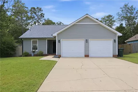 847 Santiato Dr, Fayetteville, NC 28314