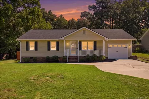 949 Kennesaw Dr, Fayetteville, NC 28314