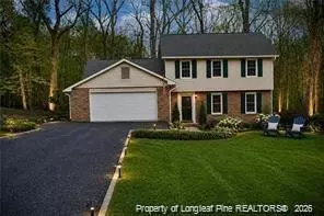 110 Stornoway Dr, Southern Pines, NC 28387