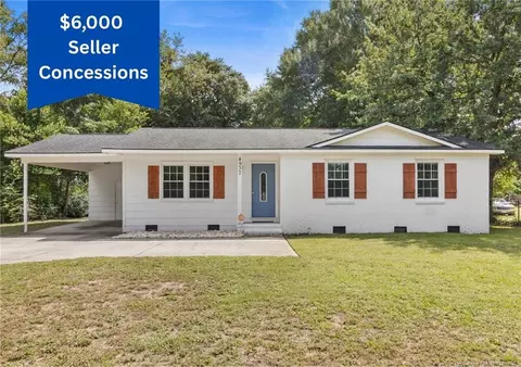 4937 Ellsworth Dr, Fayetteville, NC 28304