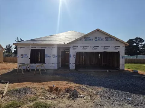 528 Open Range Rd, Spring Lake, NC 28390 photo 2