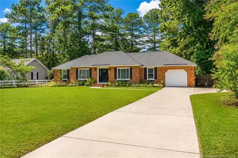 1060 Strickland Bridge Rd, Fayetteville, NC 28304