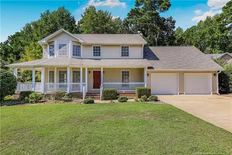 814 Larkspur Dr, Fayetteville, NC 28311