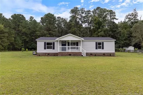 3400 Dandelion Ln, Fayetteville, NC 28306