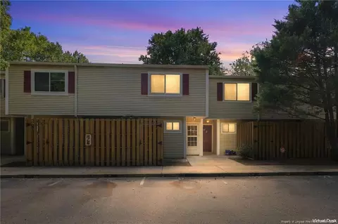 220 Elizabeth St #C3, Chapel Hill, NC 27514