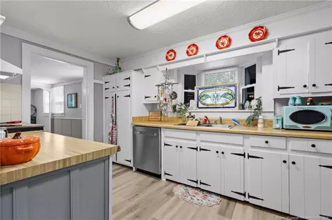 Kitchen - 105 E I St, Erwin, NC 28339 photo 2 of 3