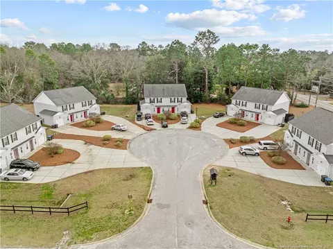 125 Burgess Ln, Raeford, NC 28376
