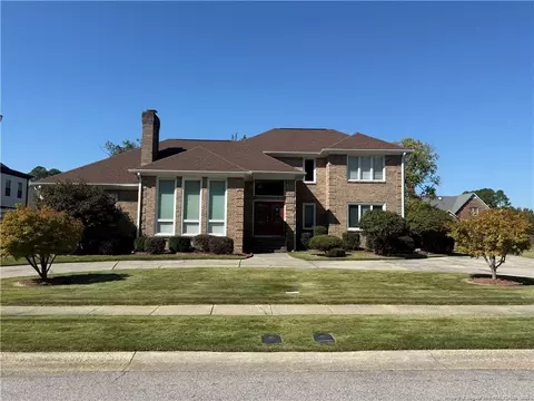 3558 Turnberry Cir, Fayetteville, NC 28303