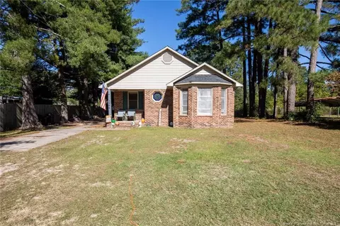 5966 Muscat Rd, Hope Mills, NC 28348