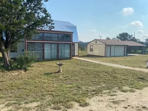 310 Spring St, Burnet, TX 78611 photo 3