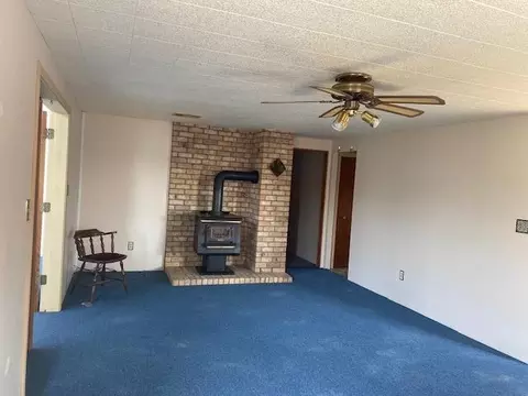 310 Spring St, Burnet, TX 78611 photo 9